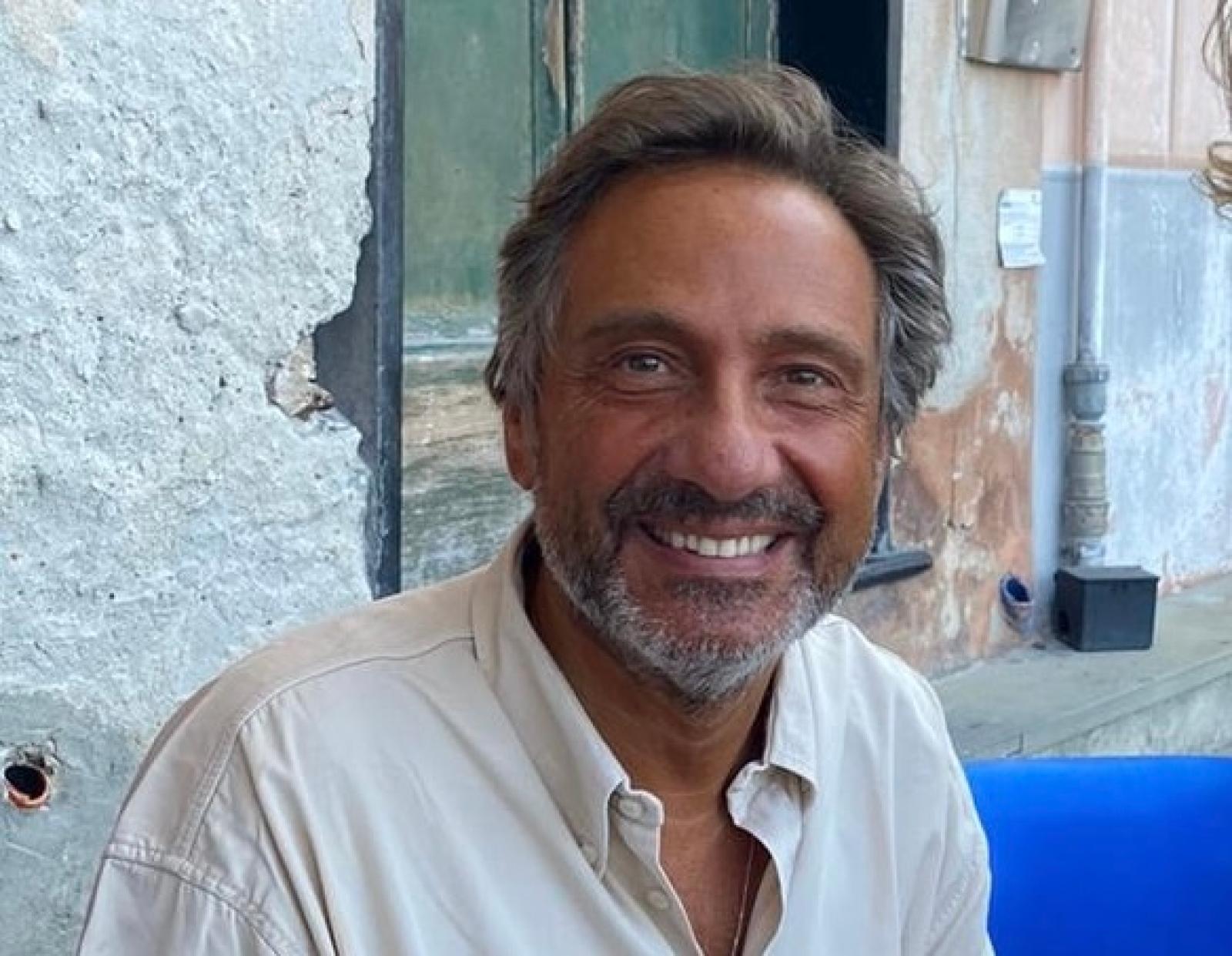 Per Asm Set, ventennale con superospite