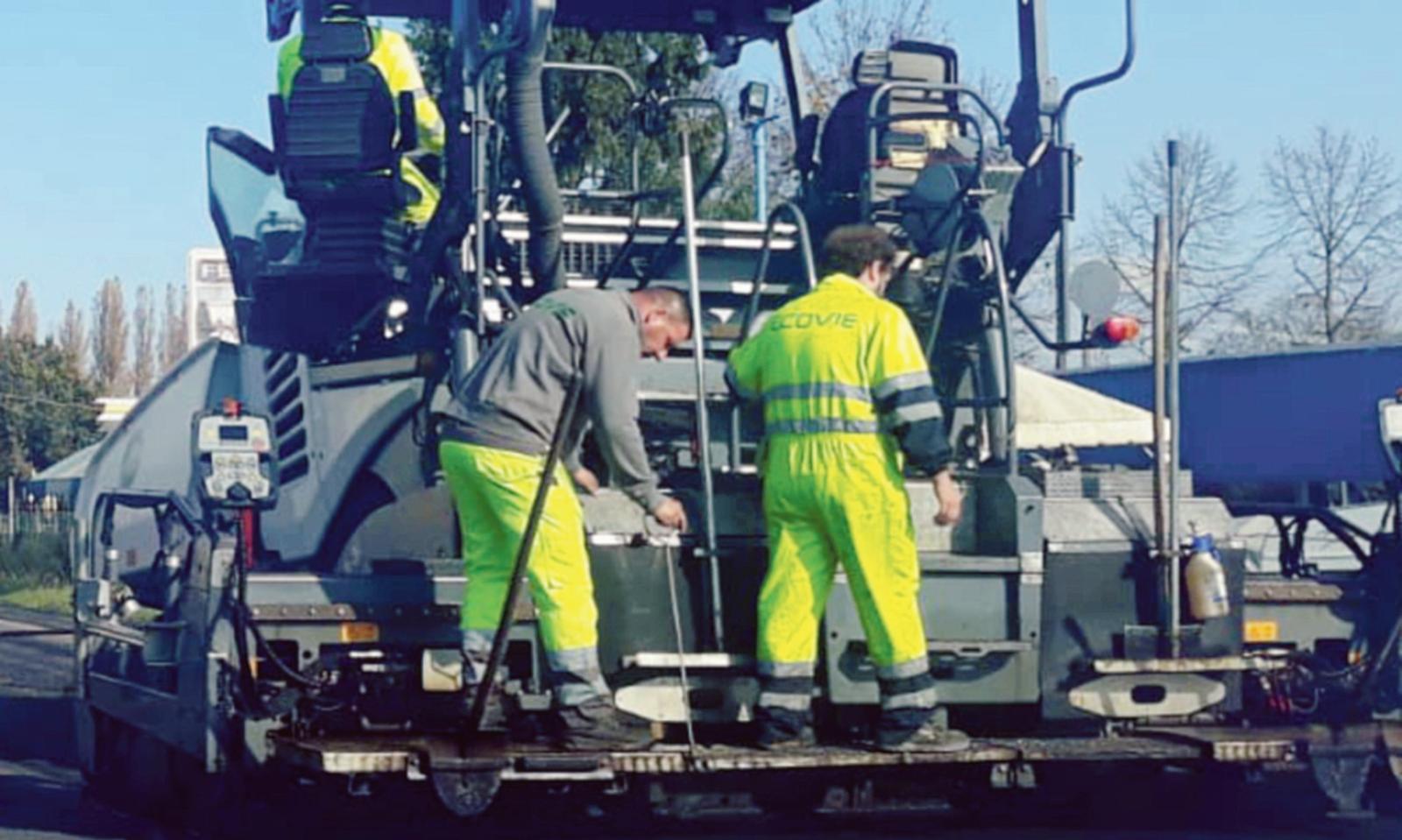 Asfalto e senso unico alternato