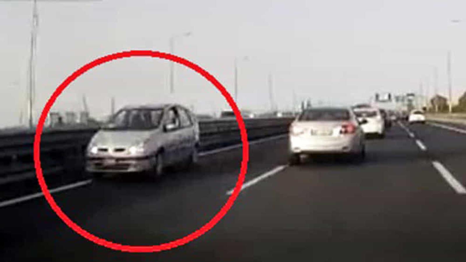 Folle in Transpolesana, guida contromano