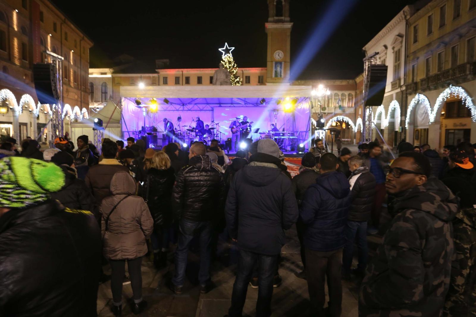Capodanno con la festa in piazza