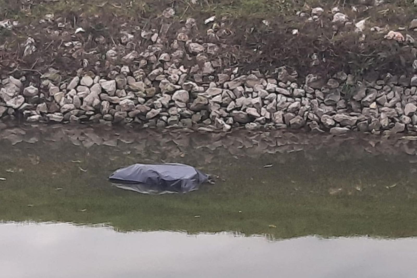 Collettore Padano invaso dai rifiuti