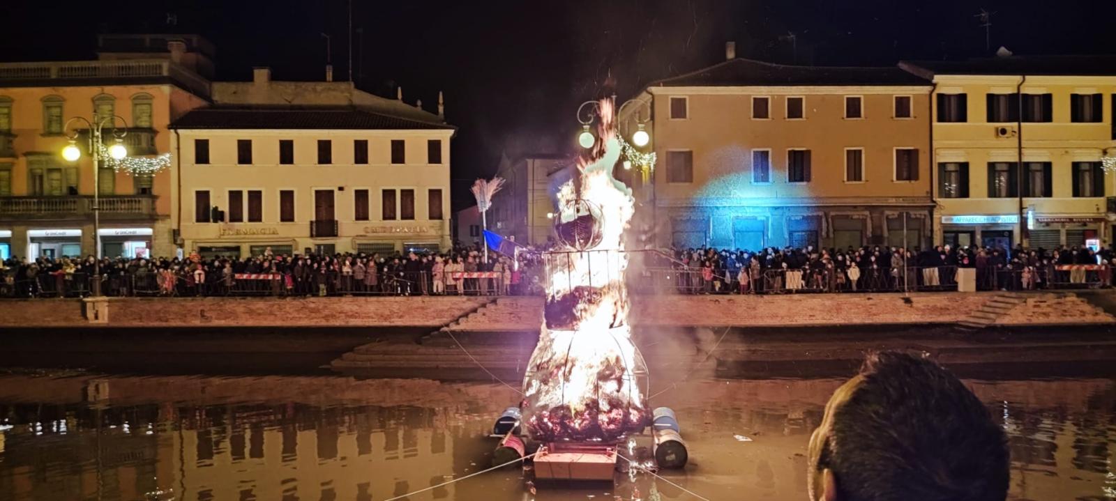 La Befana nell'era di Alexa