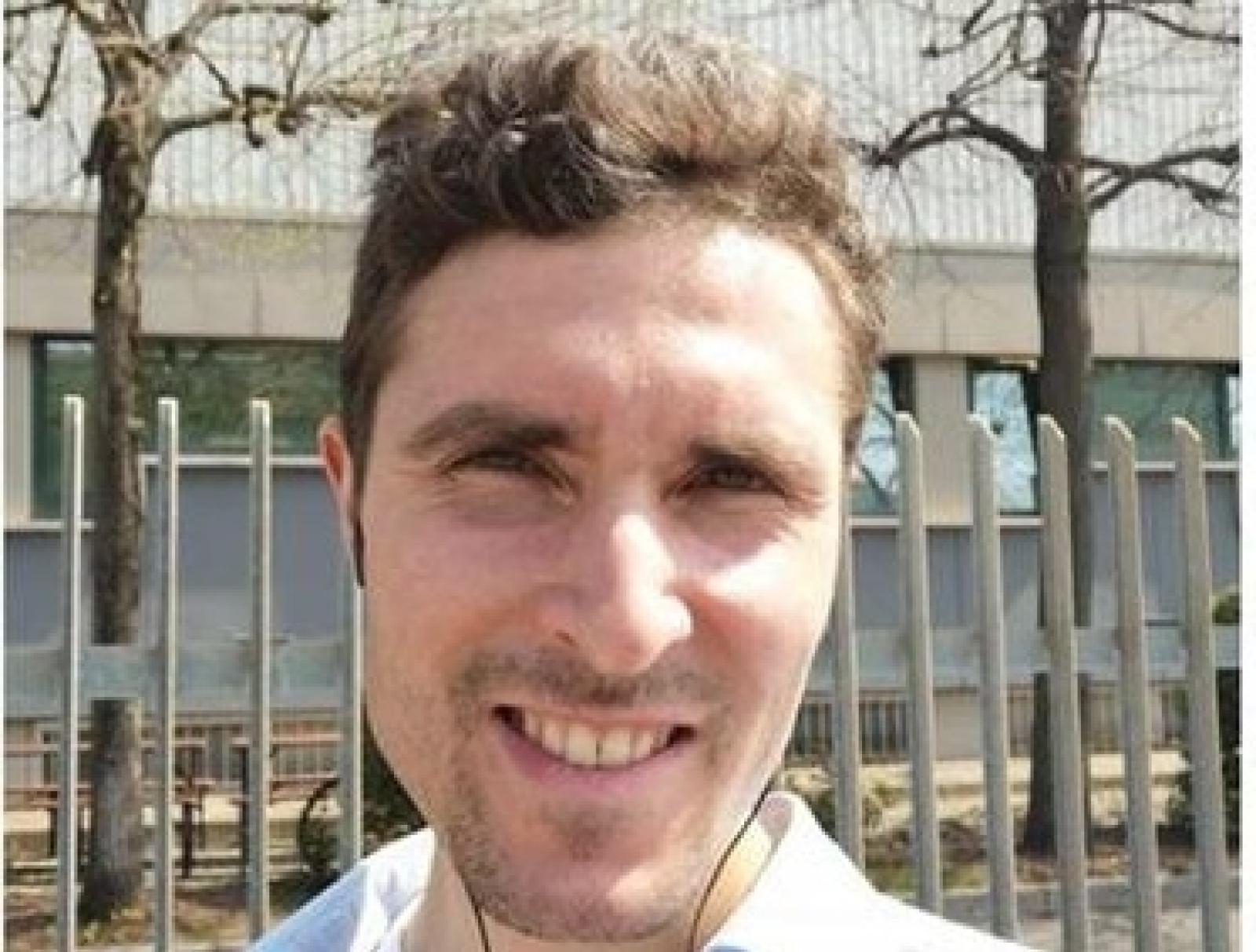 Fa 50 chilometri in bici per consegnare un panino: "Va bene cos&igrave;"