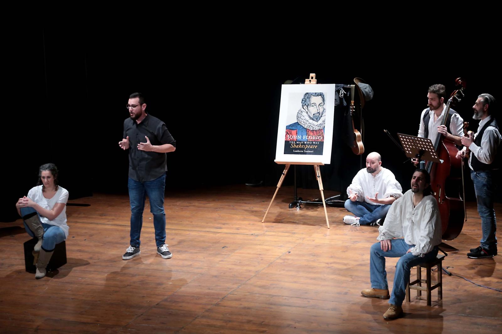 Romeo e Giulietta al Duomo tra West e risate 