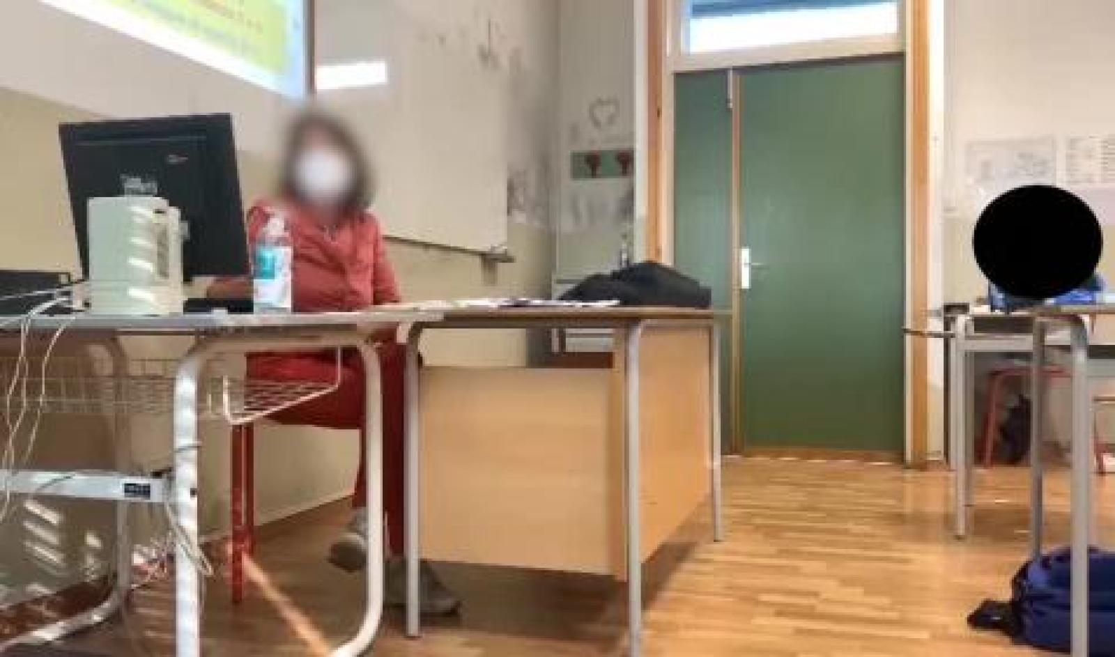 Spari in classi, la preside consegna il fascicolo al ministro. "Ora misure contro le violenze"