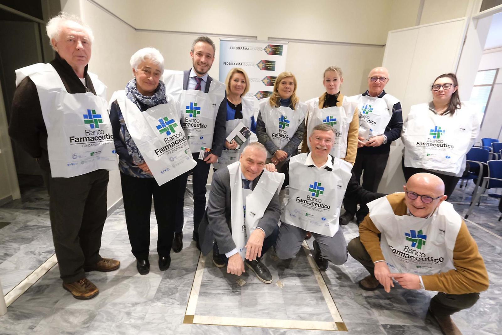 Un esercito di volontari per Federfarma