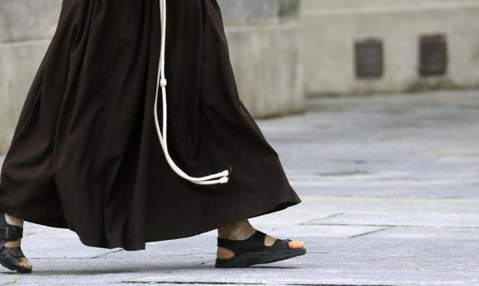 Via i frati, anche il convento rischia di diventare un vuoto urbano