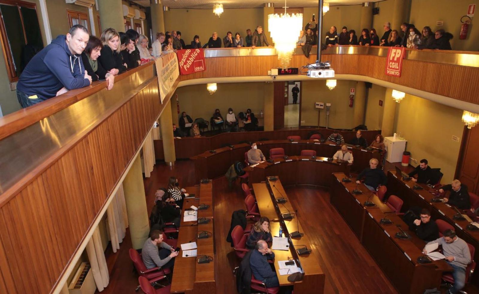 Ci risiamo: l&rsquo;accordo per Iras &egrave; di nuovo impantanato