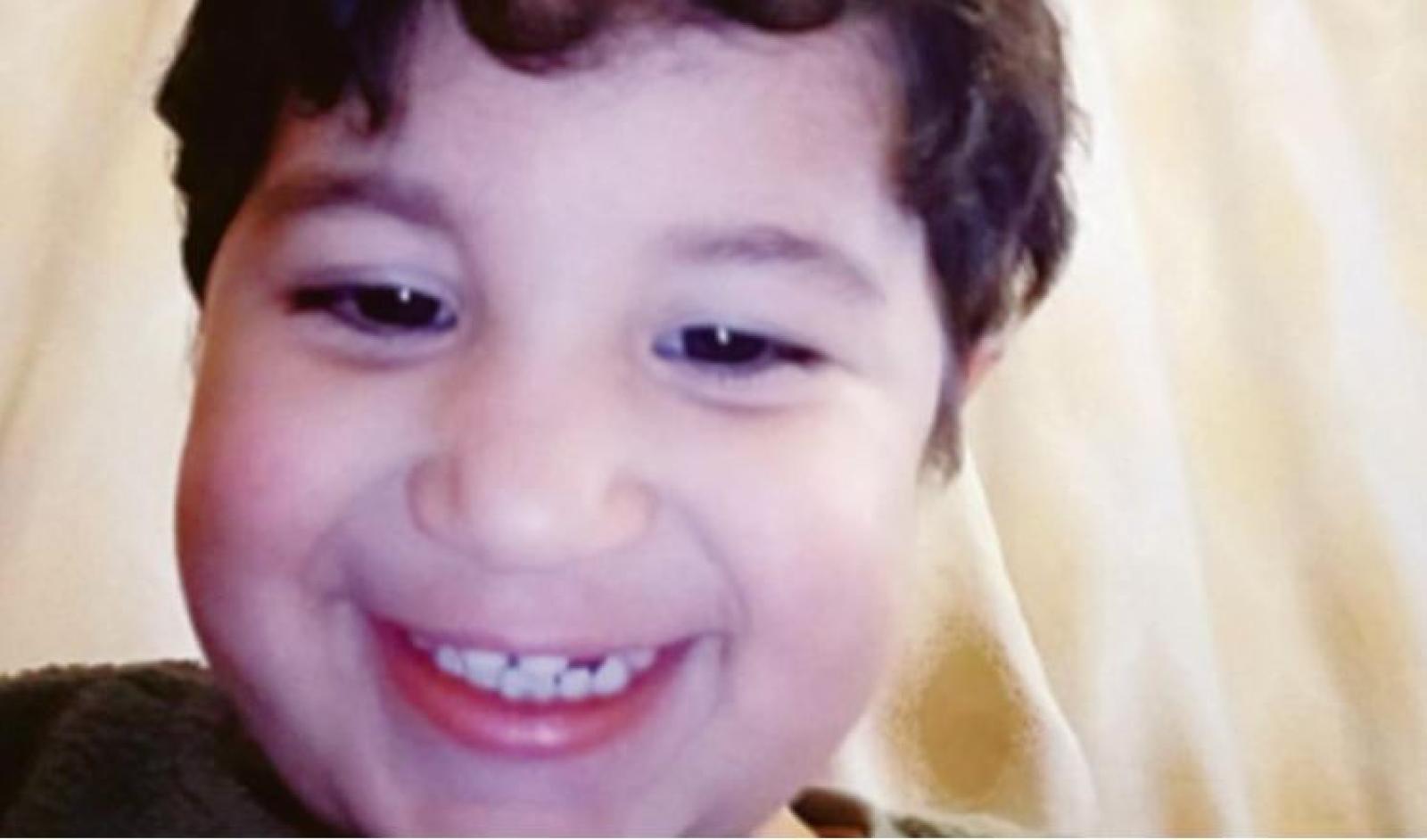 E' l'ora dell'ultimo saluto ad Adam, il piccolo morto nell'Adigetto