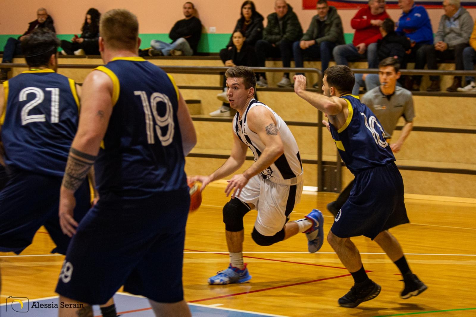 La capolista domina il derby contro Bagnolo 