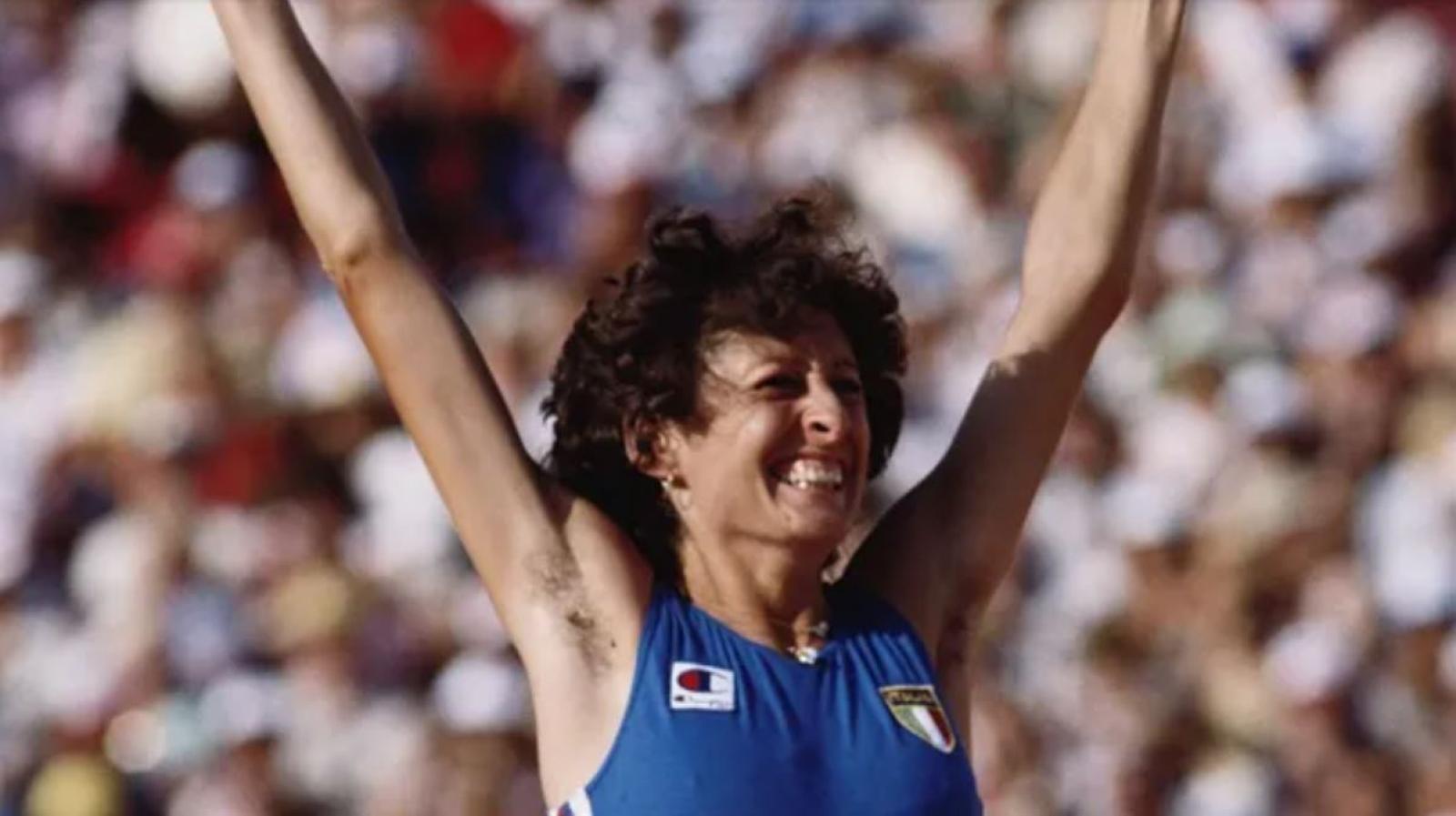 Sara Simeoni, mito del salto in alto, compie 70 anni