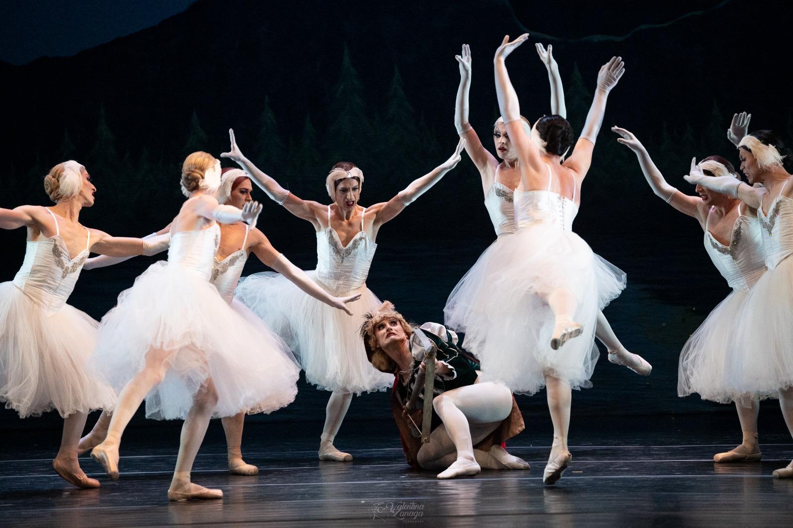 Con Trocks il balletto diventa pop