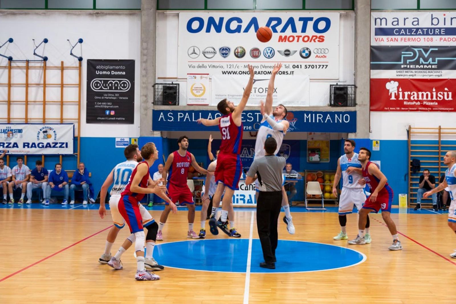 Un falcidiato Sekal ospita Istrana 