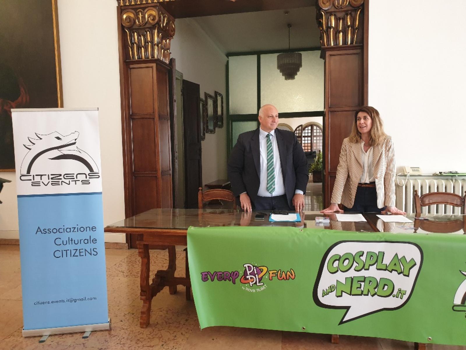 Cosplay e nerd pronti ad invadere il Censer