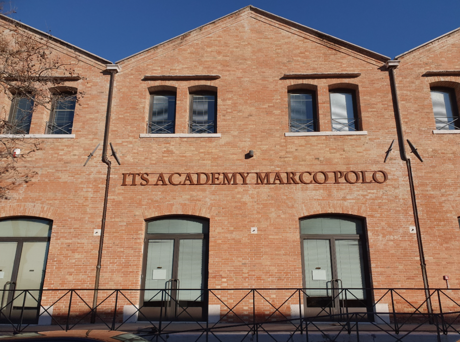 Esperienze di successo: Studenti di logistica dell'ITS Marco Polo Academy raccontano il loro percorso