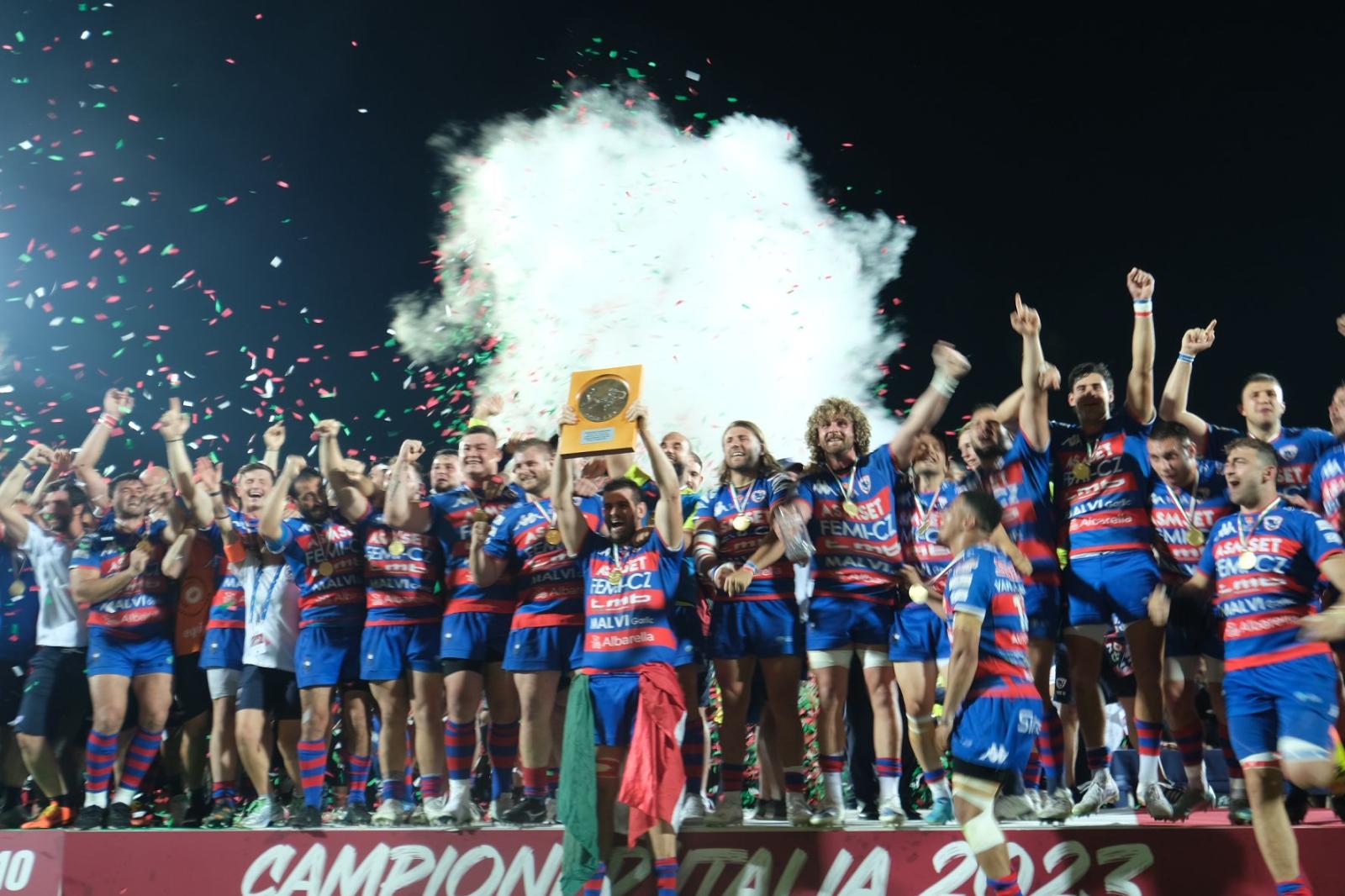 "I campioni dell'Italia siamo noi!"