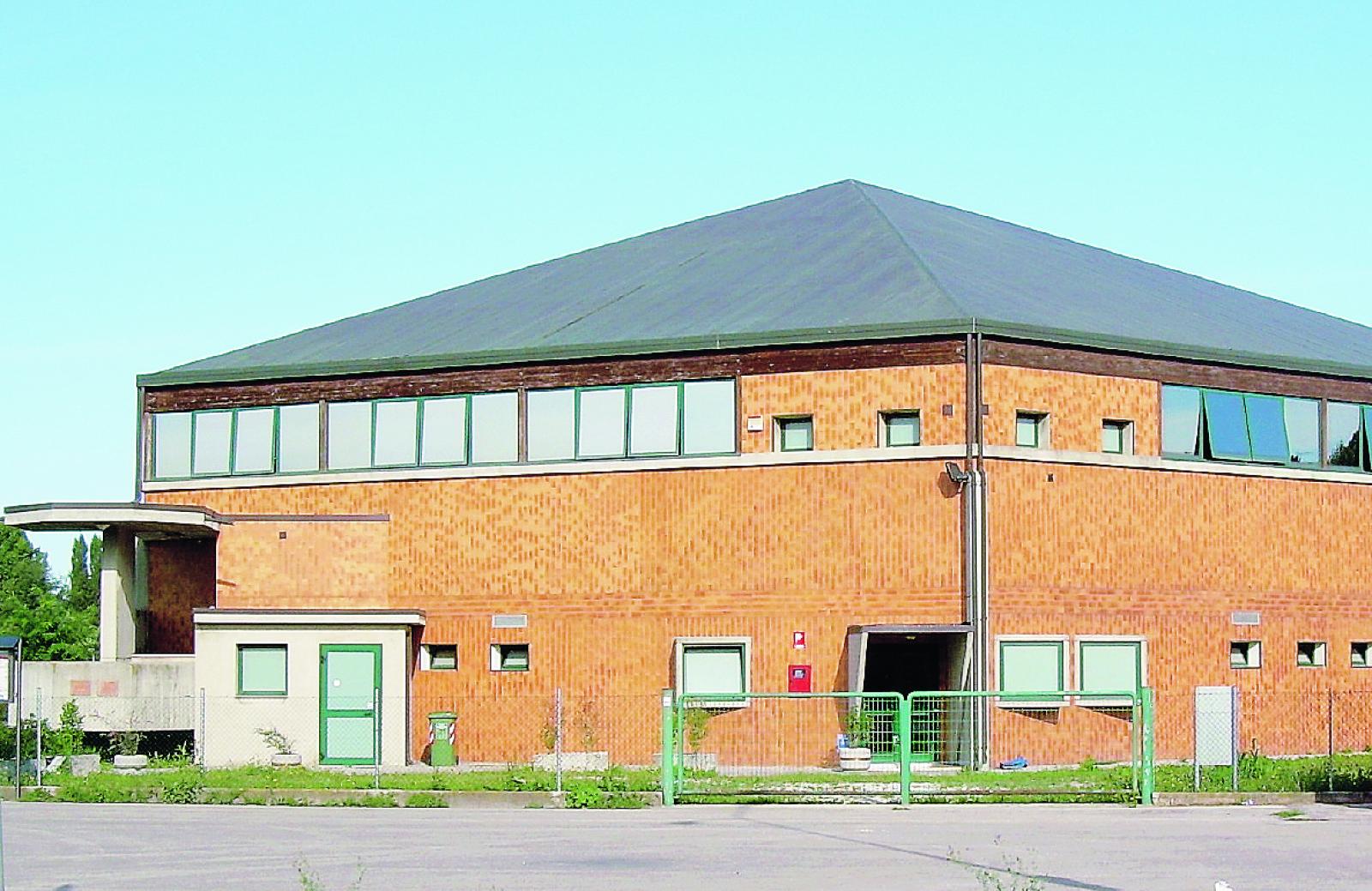 Un murale per il palazzetto