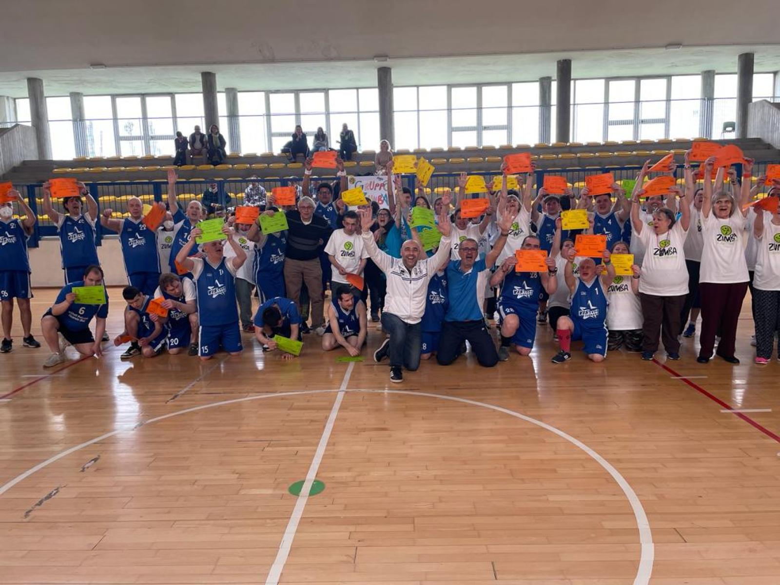 Insieme tra basket e solidariet&agrave;