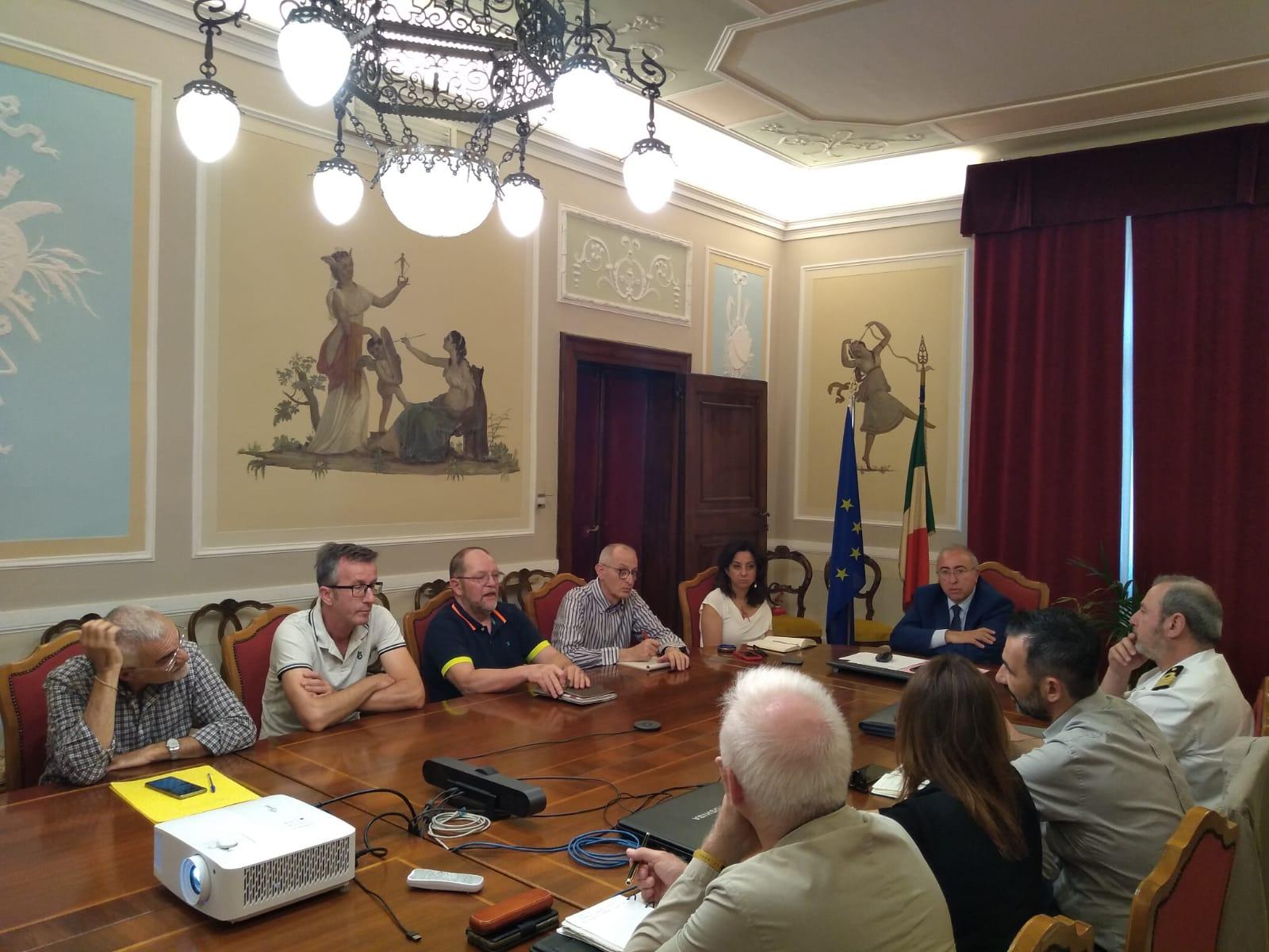 Assieme per salvare le lagune da alghe e granchi