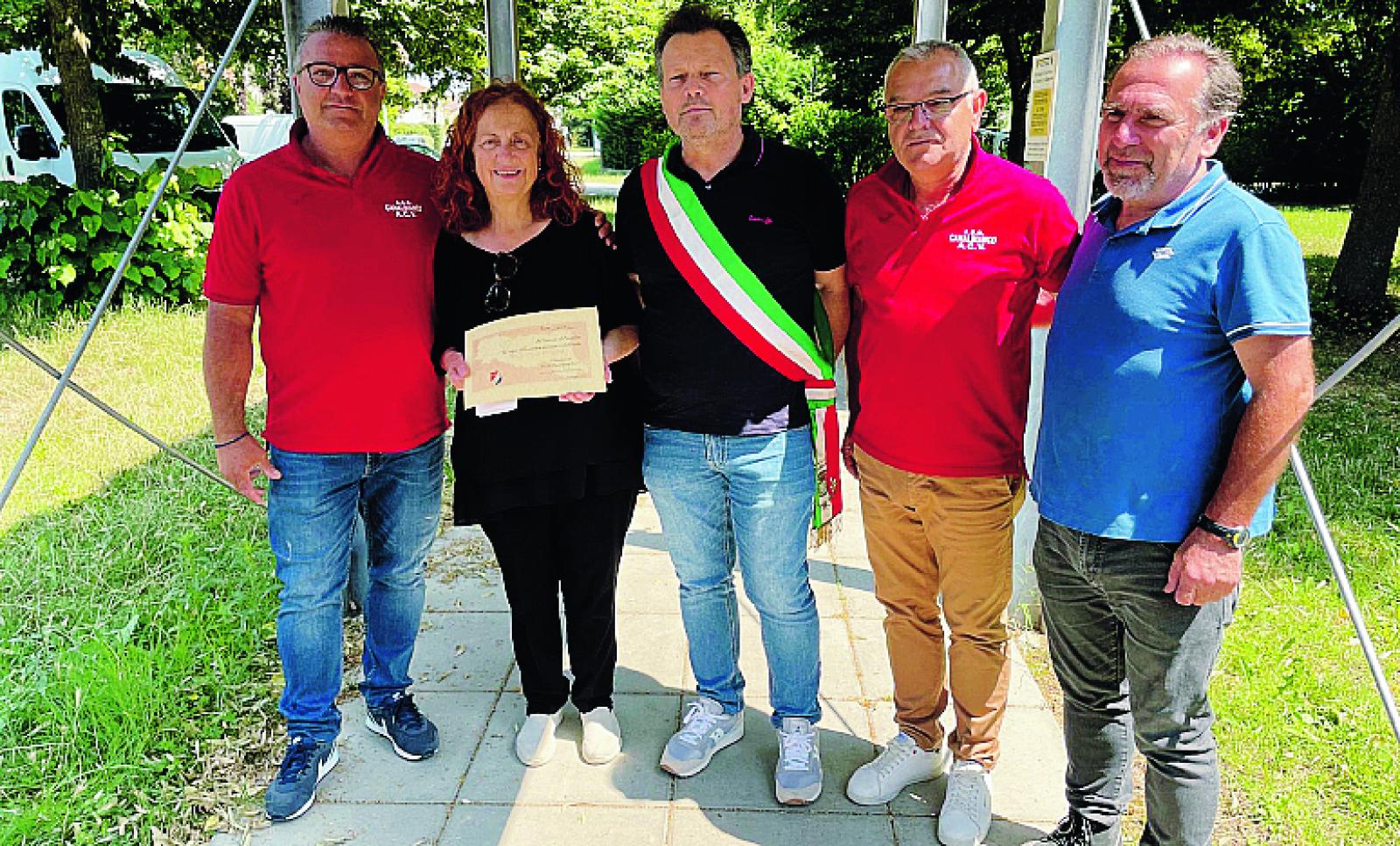 Paese piccolo, col cuore enorme