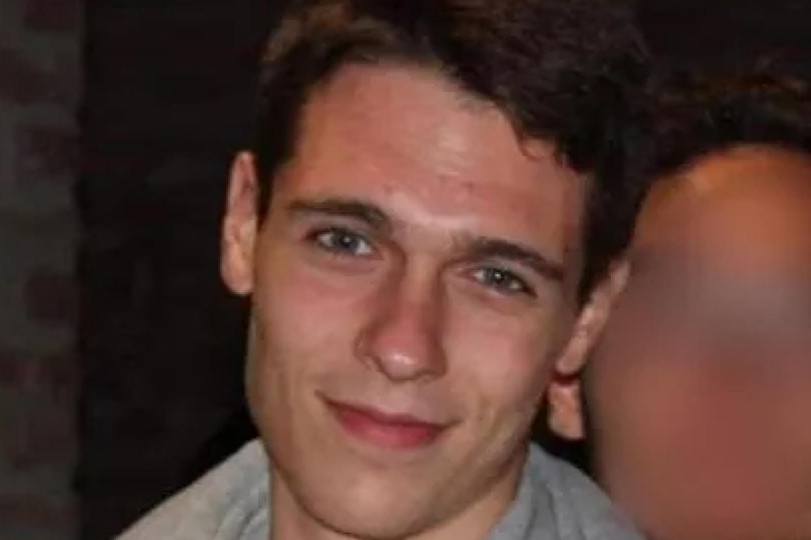 Scompare da casa 22enne, trovato morto 