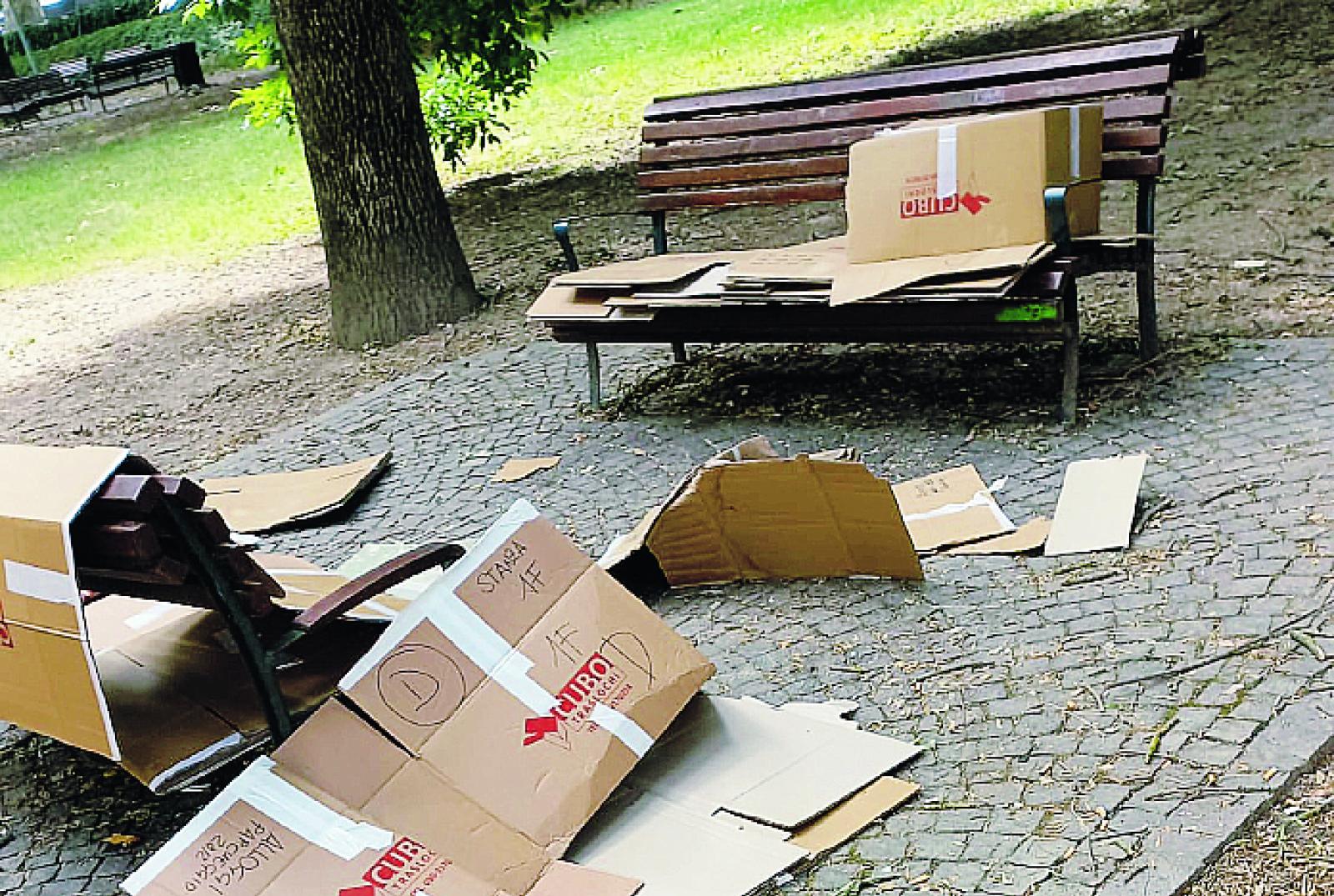 &ldquo;Degrado e sbandati ai giardini Marconi"