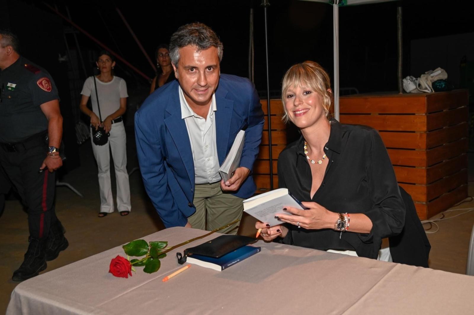 Gli auguri dell'assessore alla Divina