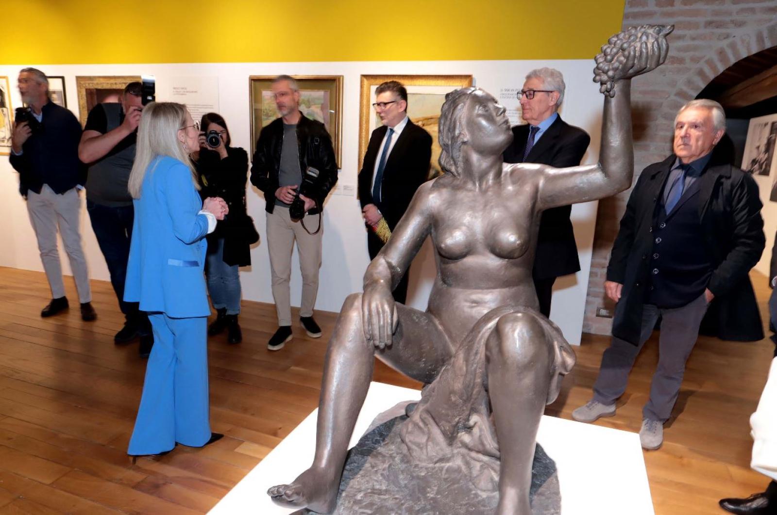 Secondo tempo per la grande mostra su Milani