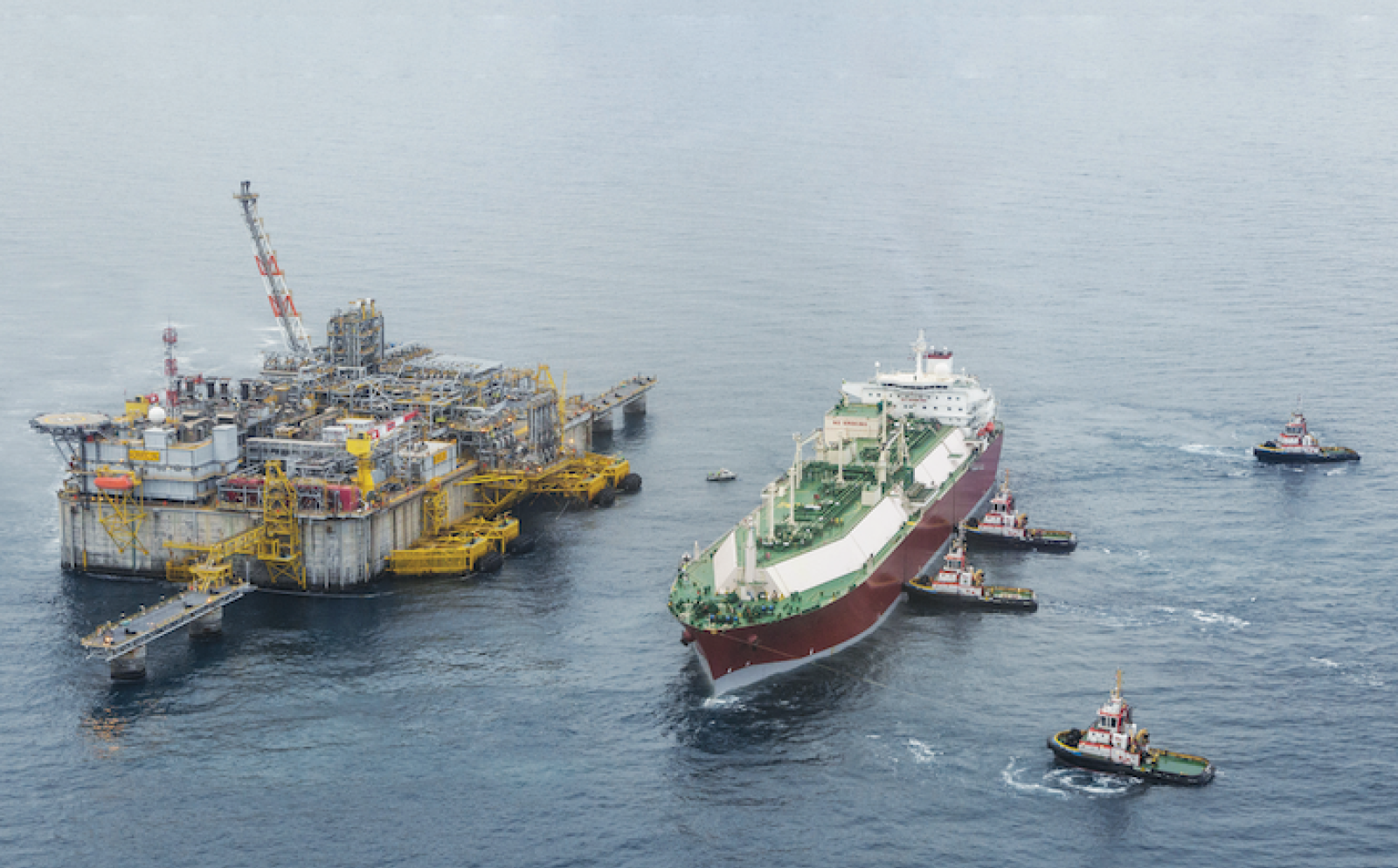 Rigassificatore, ultimi giorni di gara