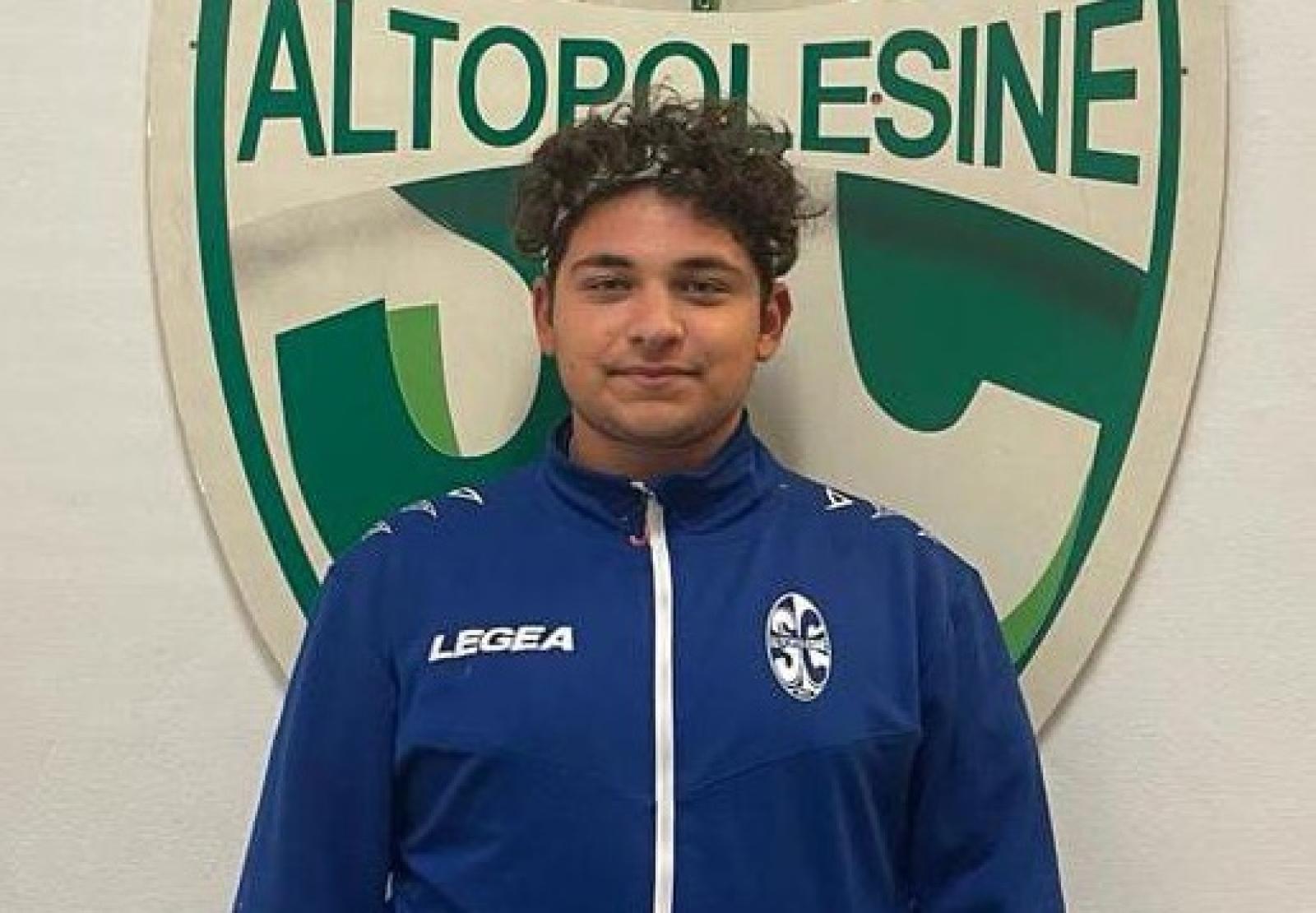 Malore in campo, parla il soccorritore 18enne: &ldquo;Mi hanno detto: l&rsquo;hai salvato&rdquo;