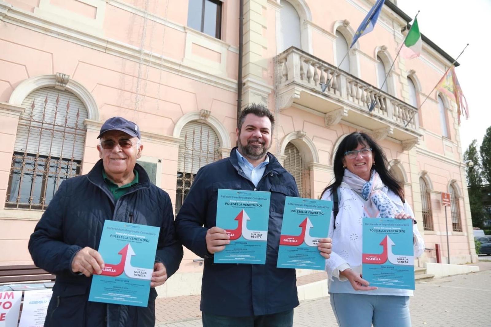 Fusione tra comuni,  sindaci e vice sindaci al mercato per informare i cittadini