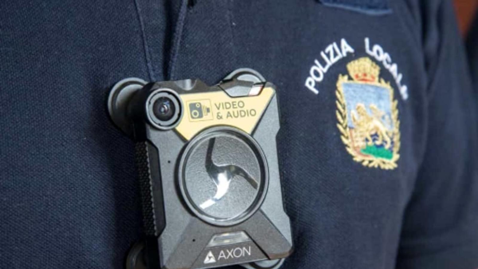 Arrivano le bodycam per la polizia locale