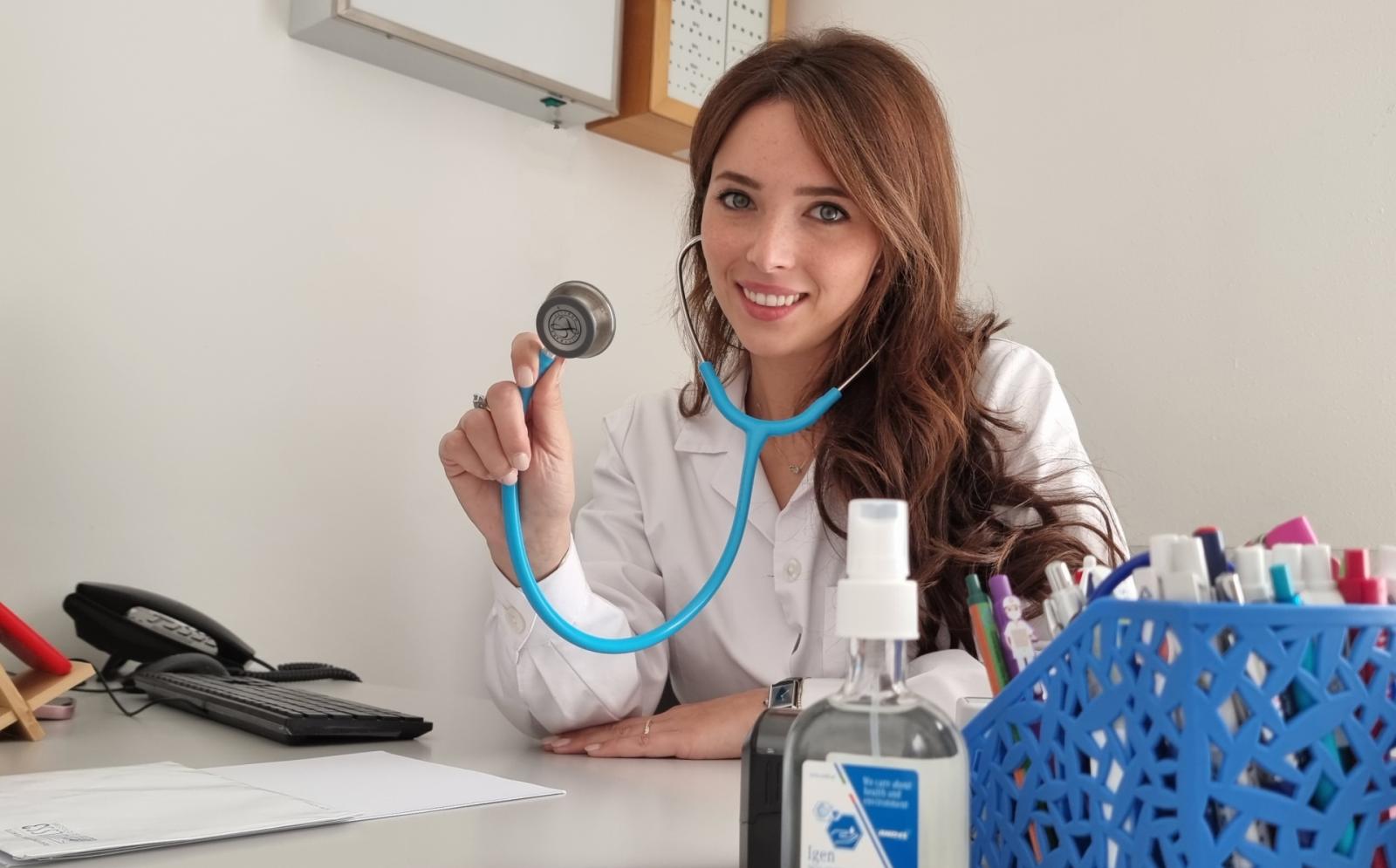 Si candida via Instagram: diventa la nuova dottoressa di famiglia di Mira