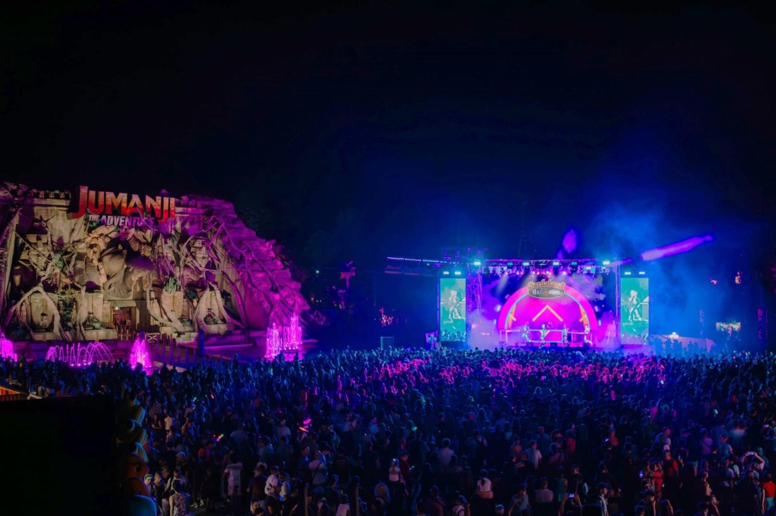 Ad Halloween i The Kolors a Gardaland