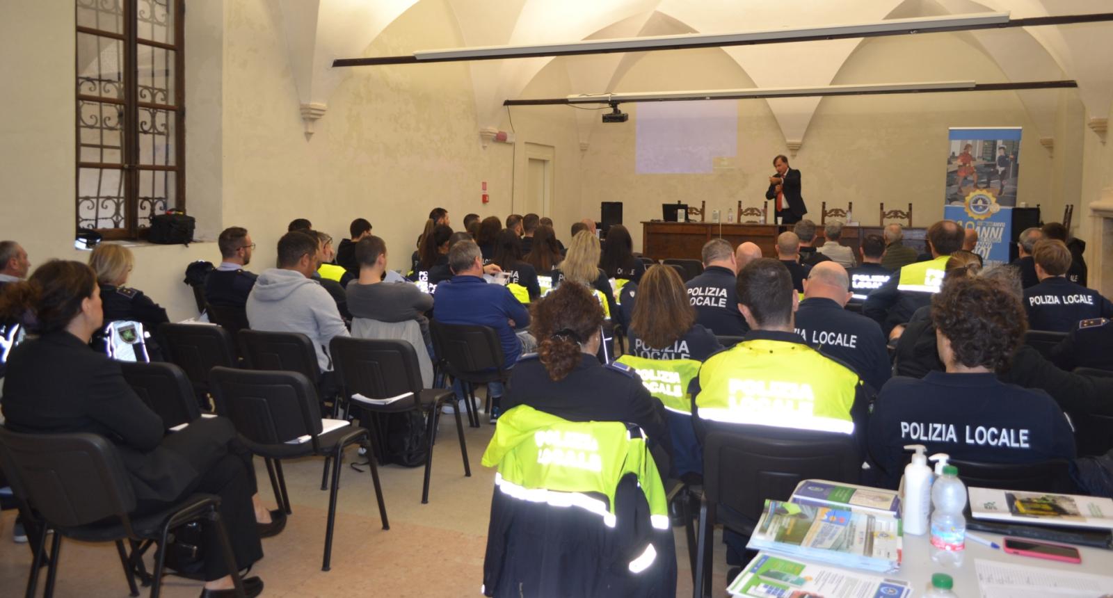 L'Anvu di Badia Polesine promuove una giornata formativa sulla Polizia Locale