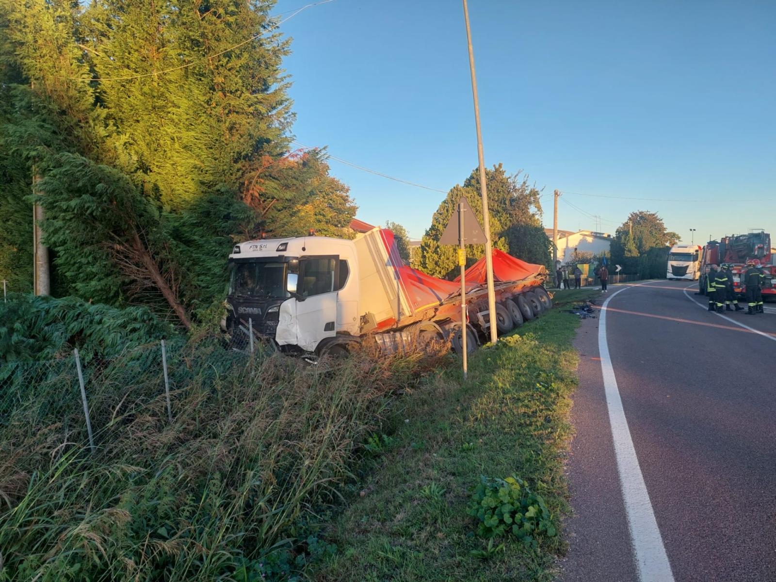 Di corsa all'ospedale, partorisce in ambulanza