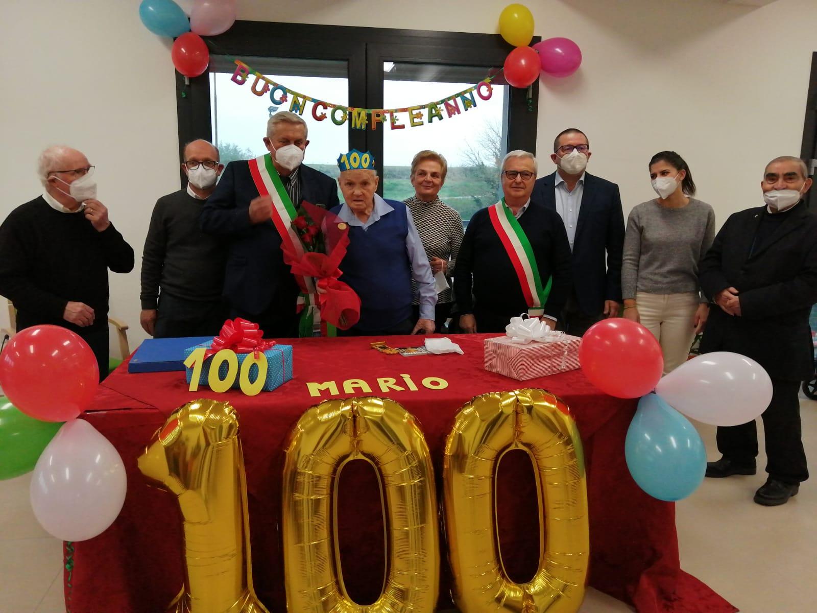 Nonno Mario dice 100!