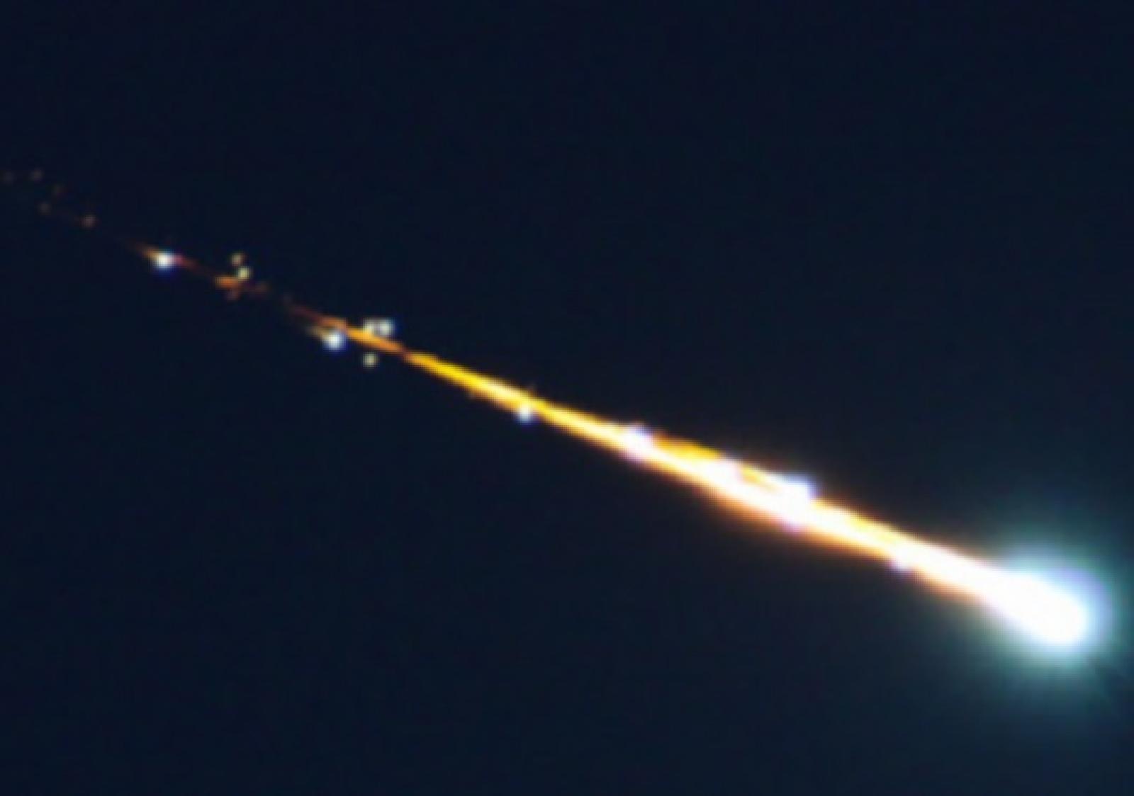 Spettacolo e mistero in cielo: ecco cos'era!