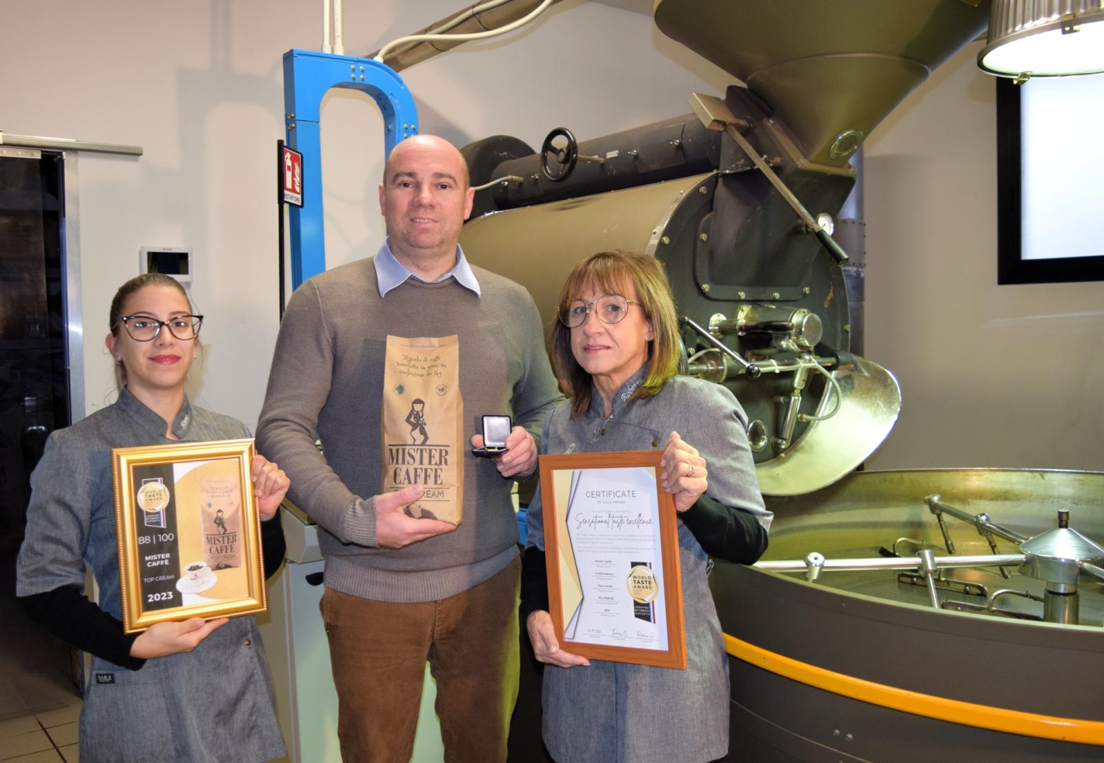 Medaglia d'oro mondiale per il caff&eacute; di Lorenzo