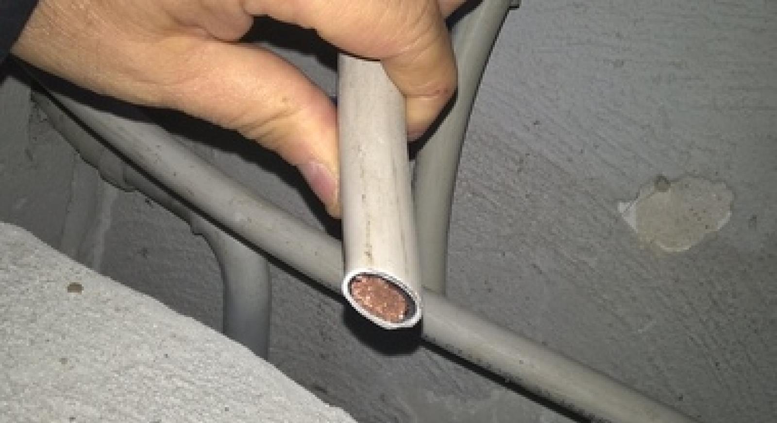 Luminarie vandalizzate ripetutamente a Concadirame