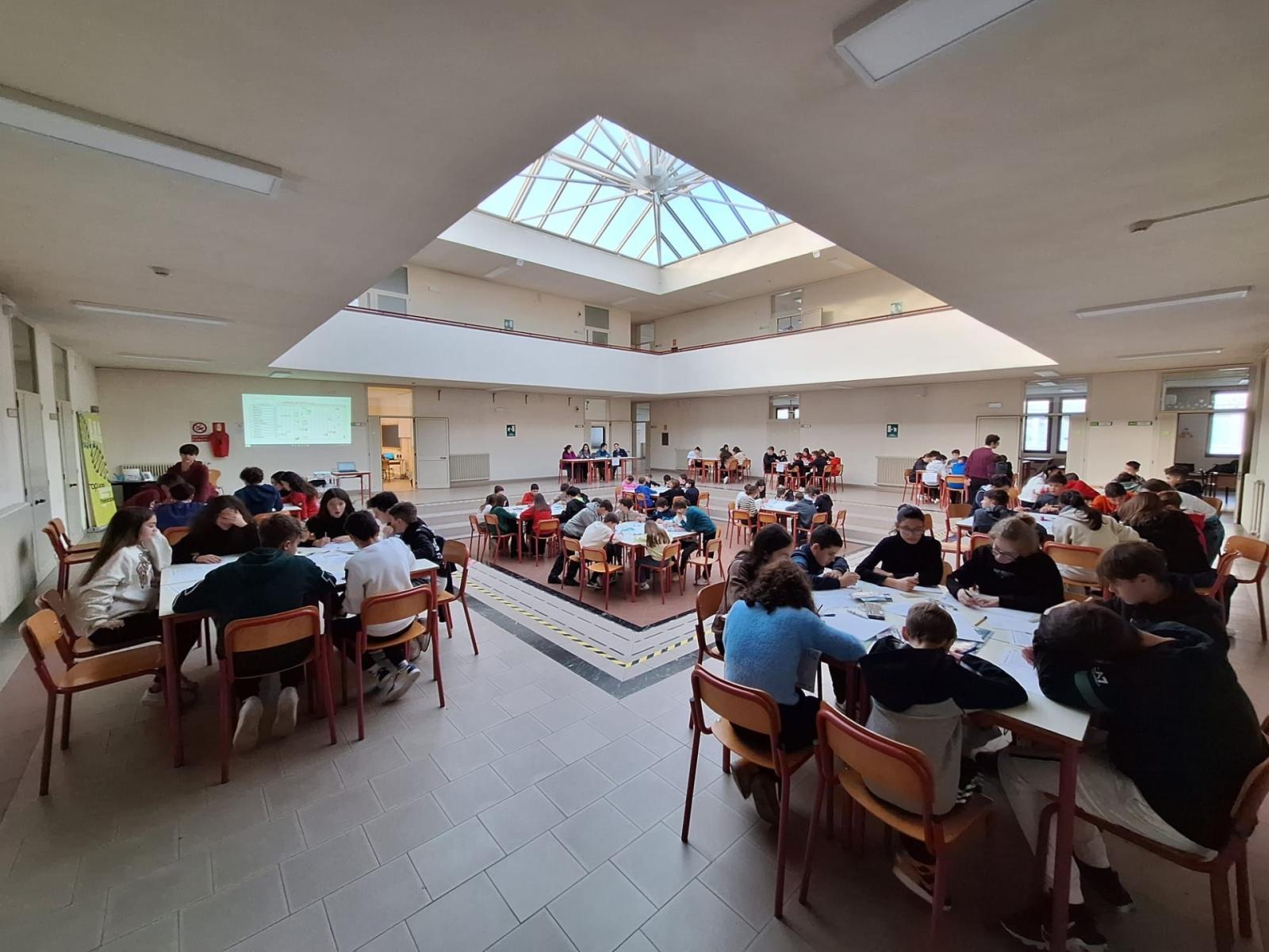 Tutti pazzi per il torneo "Matematica per Gioco" del Liceo Paleocapa