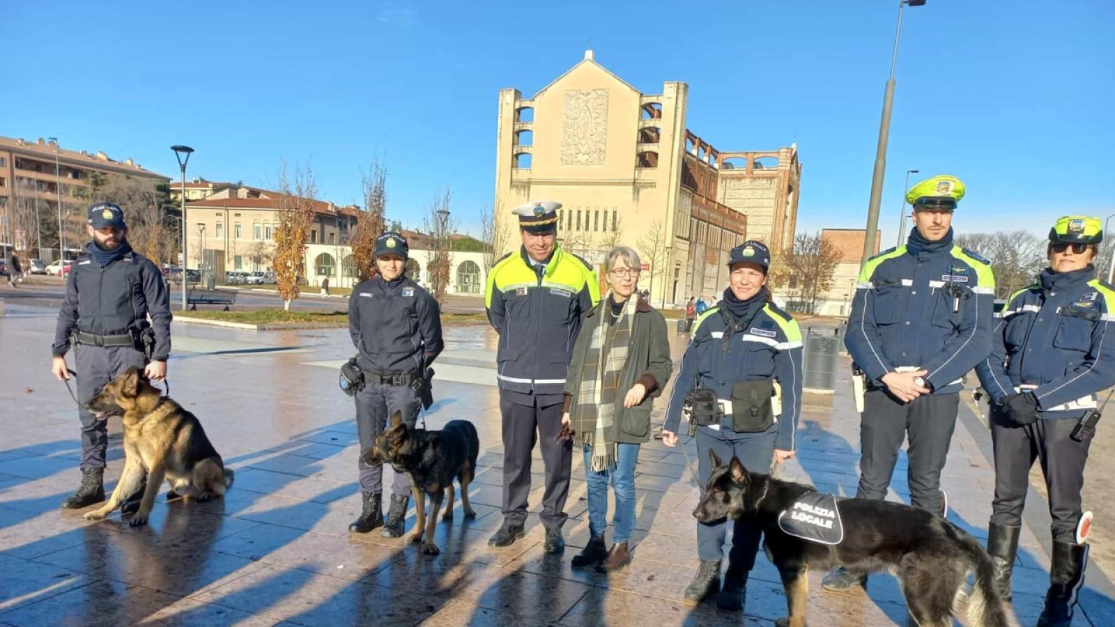 Una nuova squadra antidroga a quattro zampe