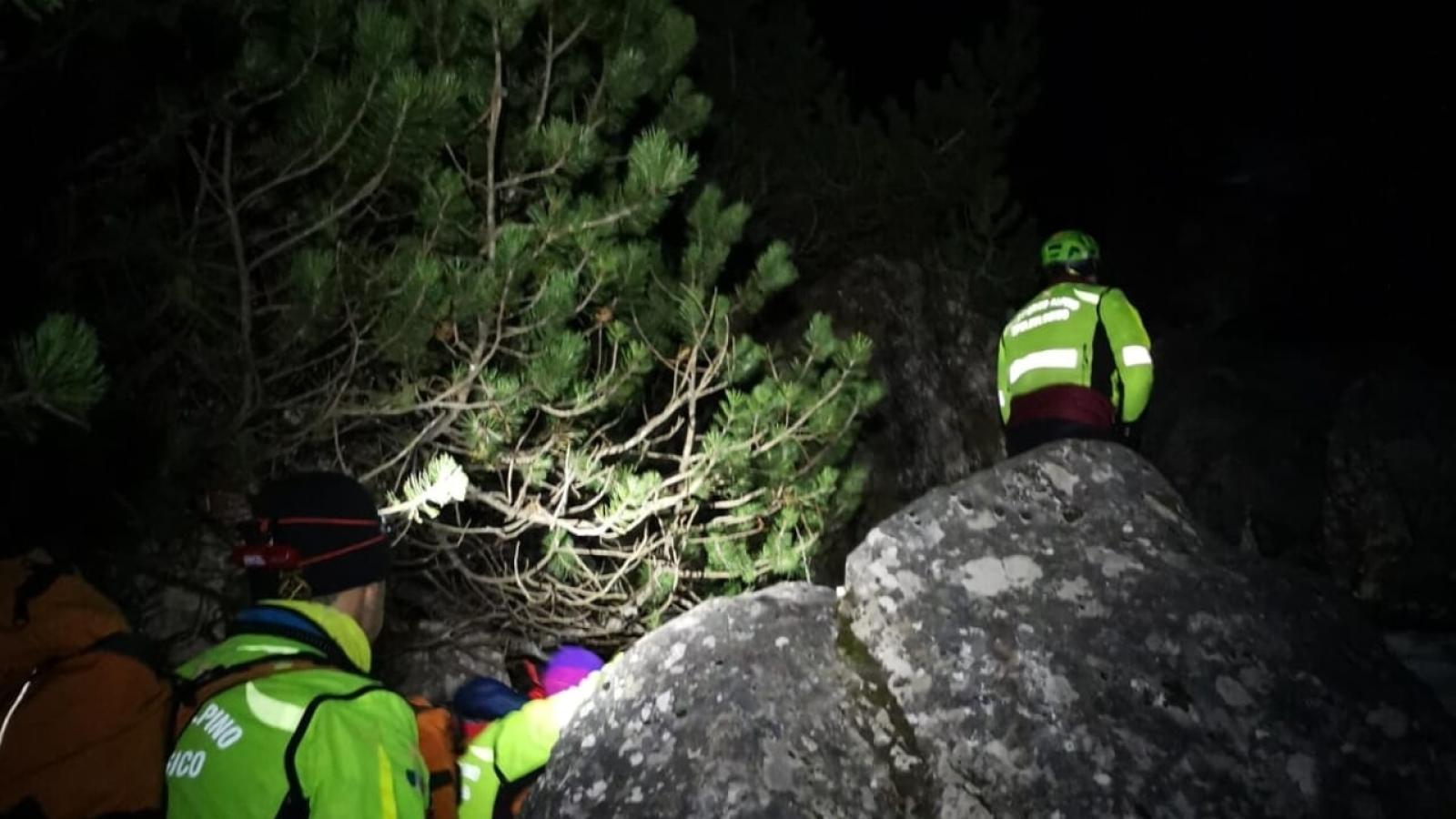 Paura in montagna, escursionisti salvati dopo ore di ricerche