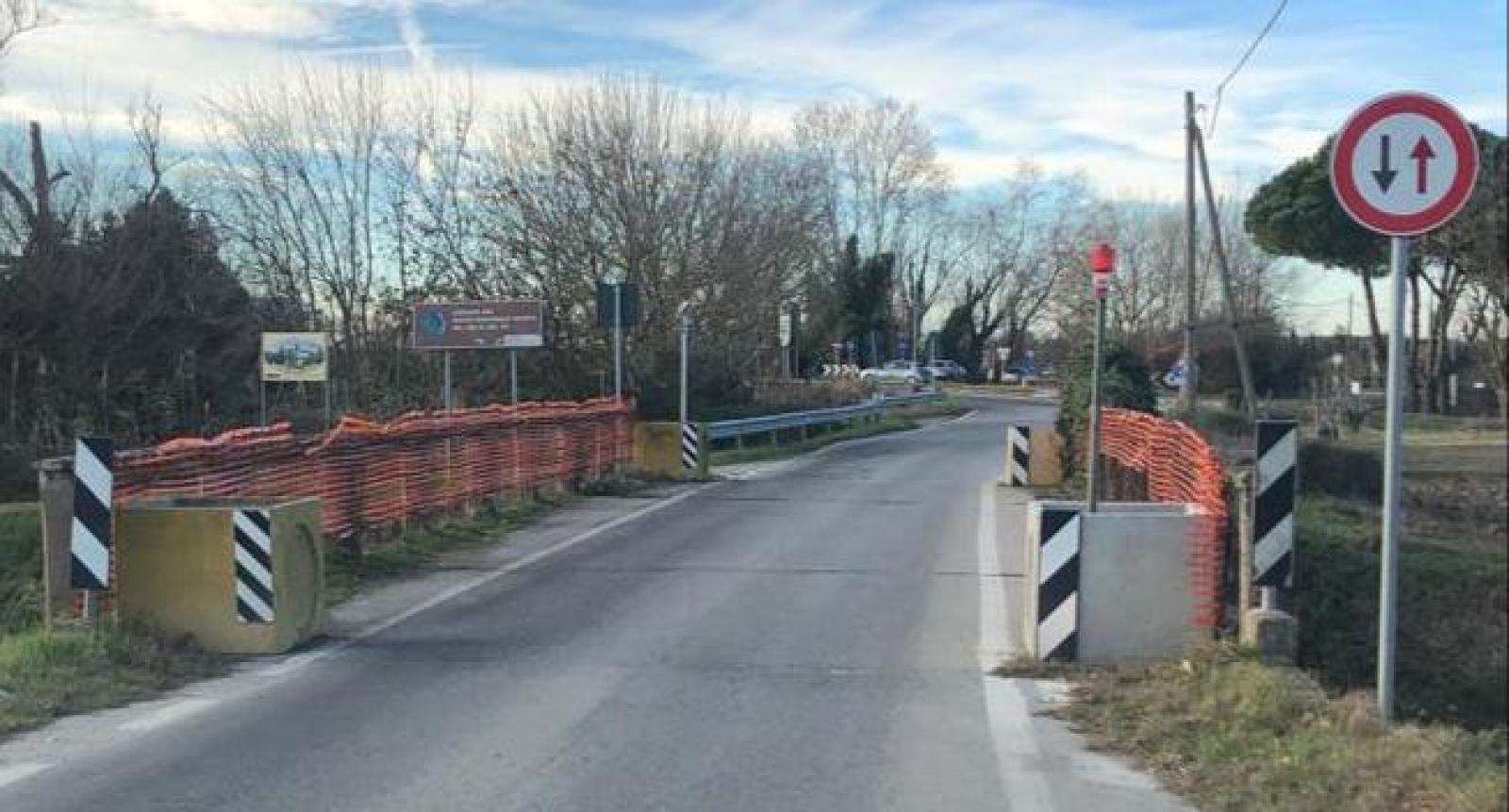 Ponti di via Moceniga, cittadini in attesa di risposte