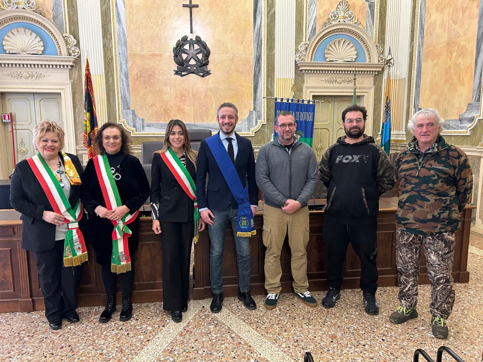 Salvano la vita ad un uomo, la Provincia celebra il loro gesto