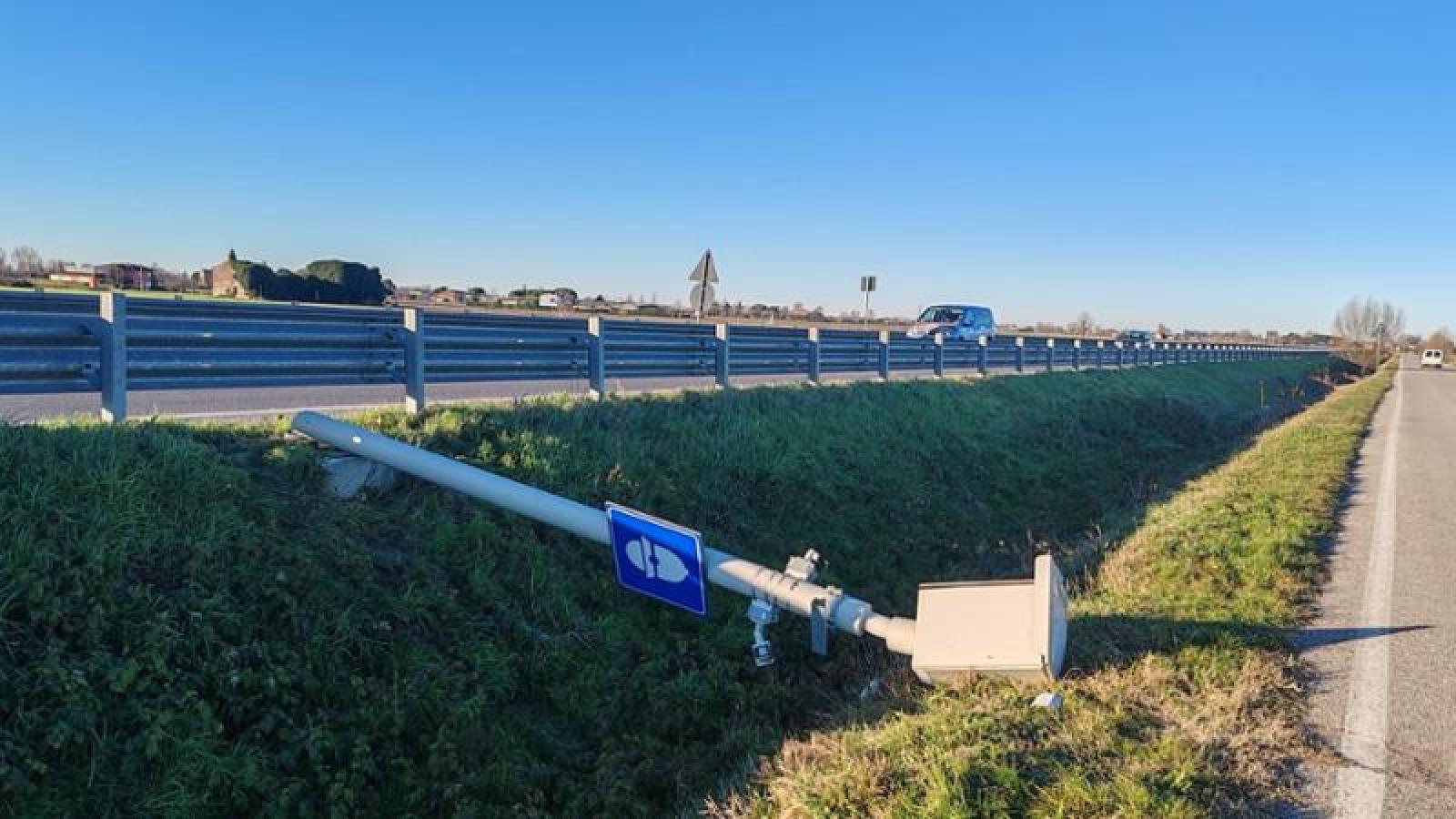 Veloman colpisce ancora: gi&ugrave; l'autovelox di Carceri