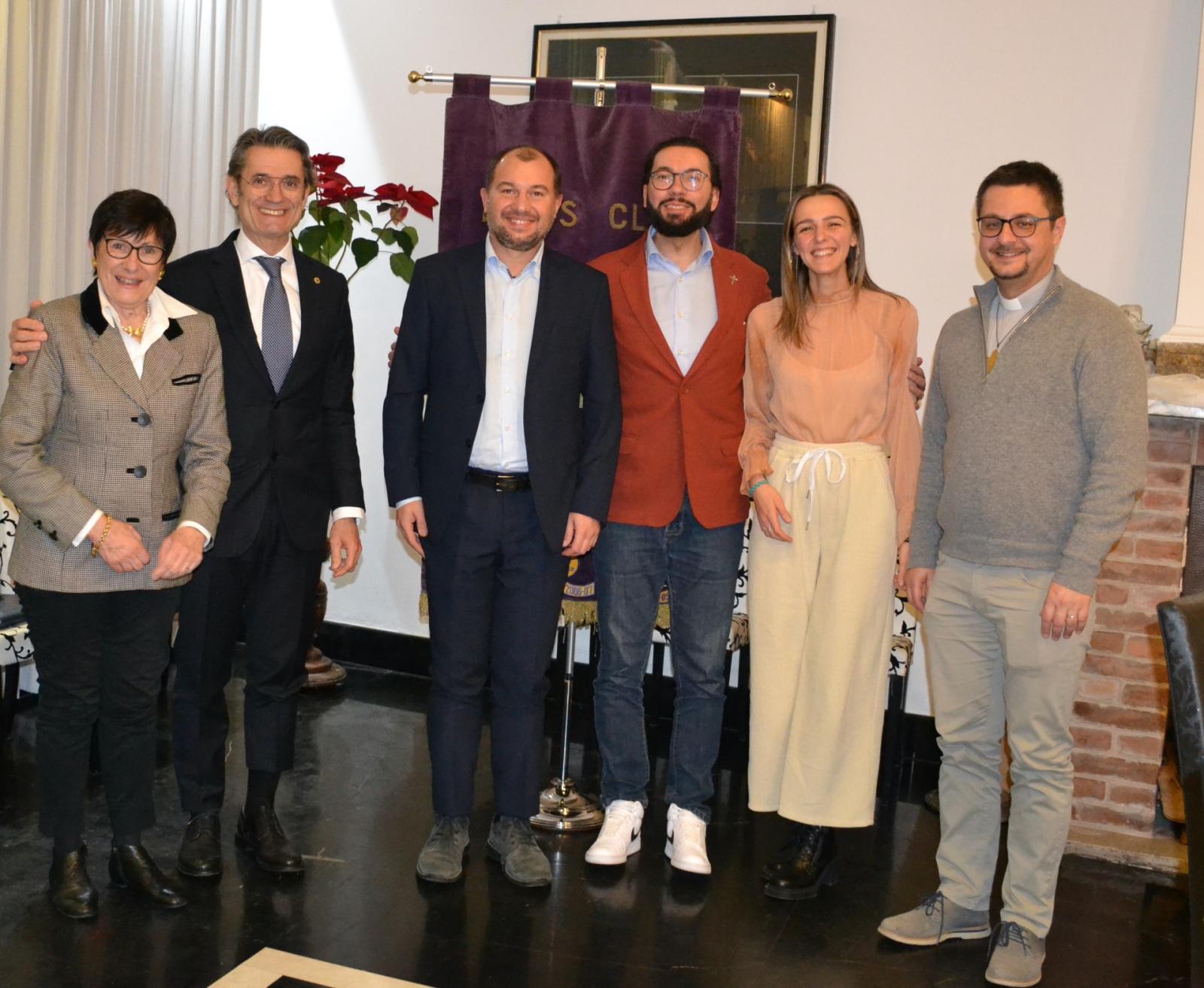 Lions Club: Un'iniziativa per i giovani nella solitudine digitale