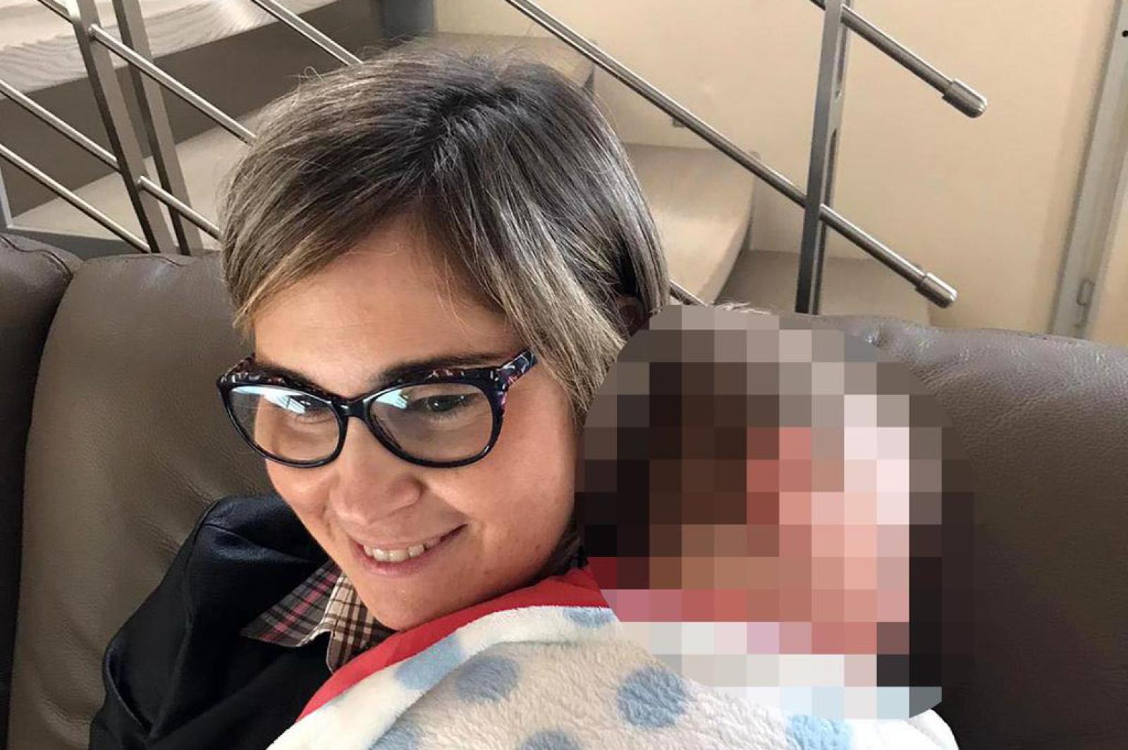 Mamma e bimba muoiono assieme