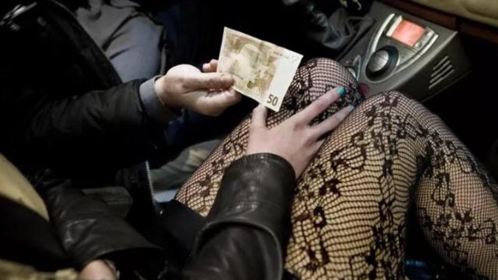 Prostituta guadagna 3,8 milioni e crea un impero immobiliare