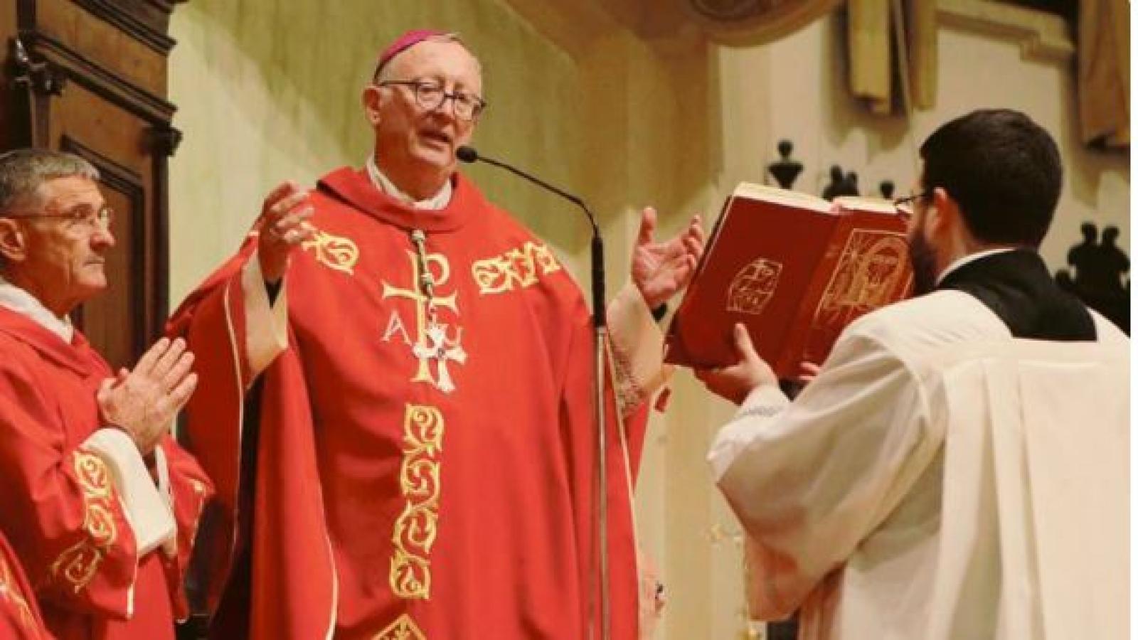 &ldquo;Una luce in un tempo impazzito&rdquo;